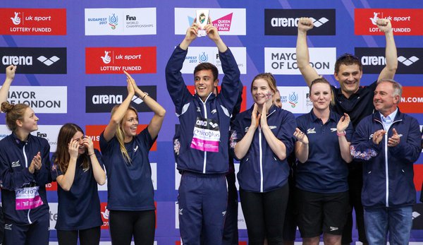 Daley seals gold in front of home crowd | Aquatics GB