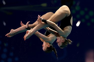 Bond and Toulson S25 [Getty]