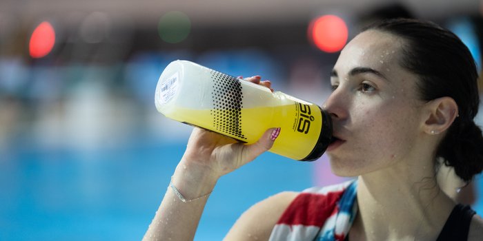 Scarlett Mew Jensen SiS drink